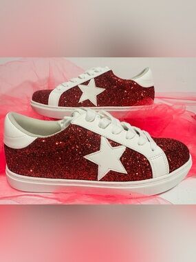 Red Glitter Star Low-Top Sneakers